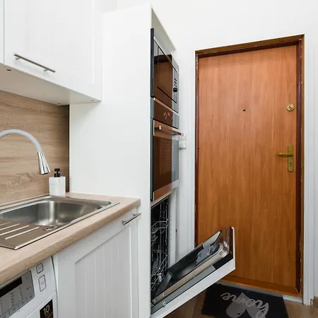 Czeremchowa In By Renters Apartment Poznan
